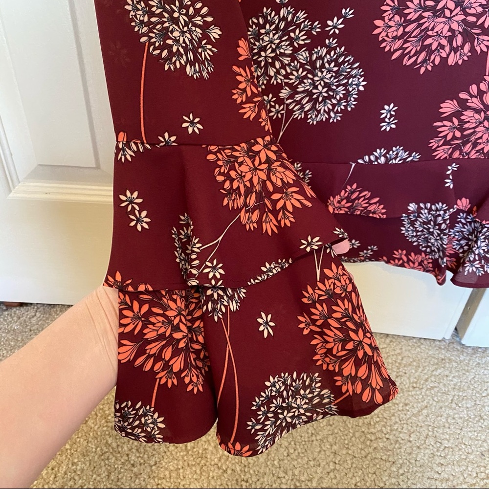 XS Ruffled Floral Blouse - Picture 5 of 6